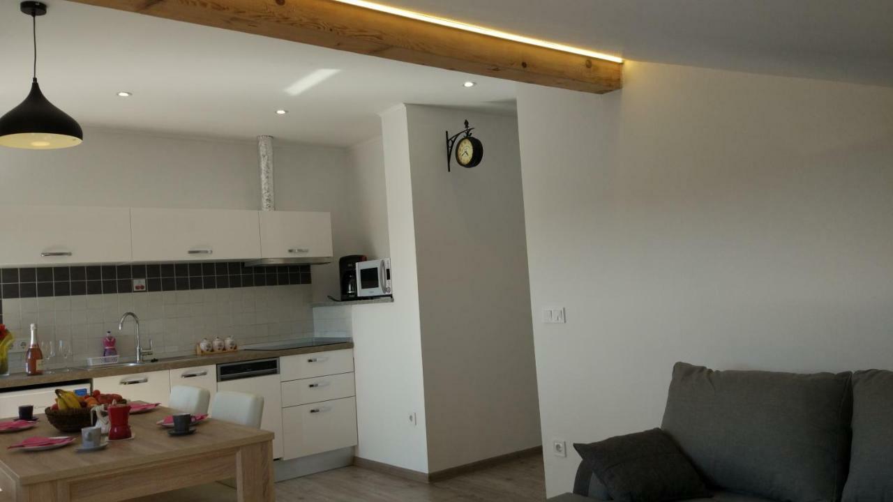 Apartments Angeline Rovinjsko Selo Bagian luar foto